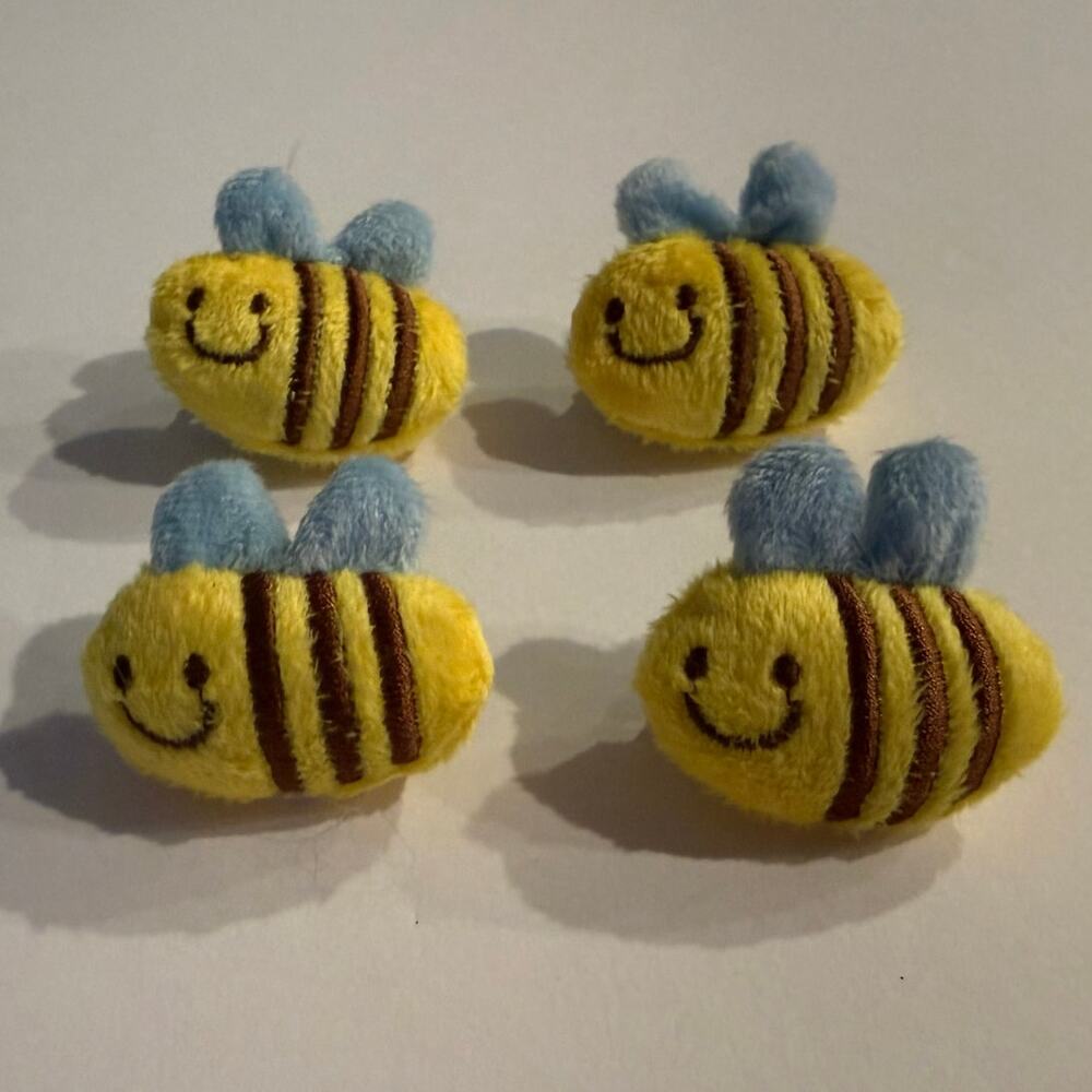 Lot of 4 Mini Plush Bumble Bee Hair Clips Cute Kawaii Alligator Barrette Set